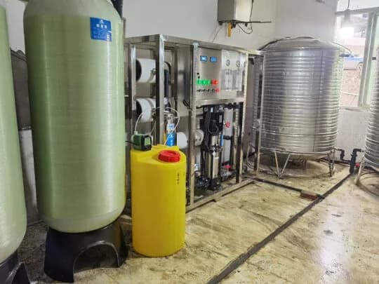 Compact RO system connected to product-water storage in a food-processing utility room